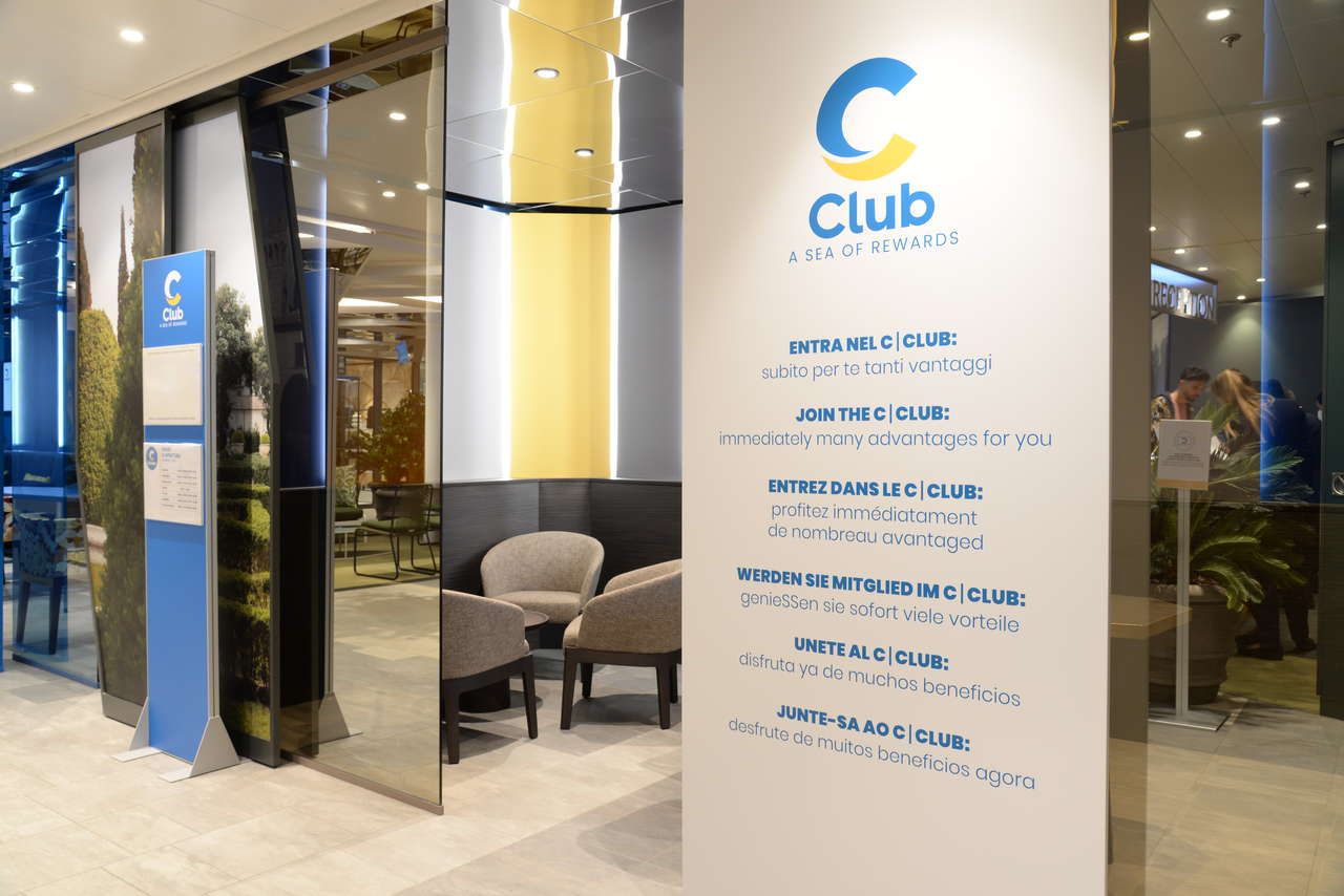 C|Club Point