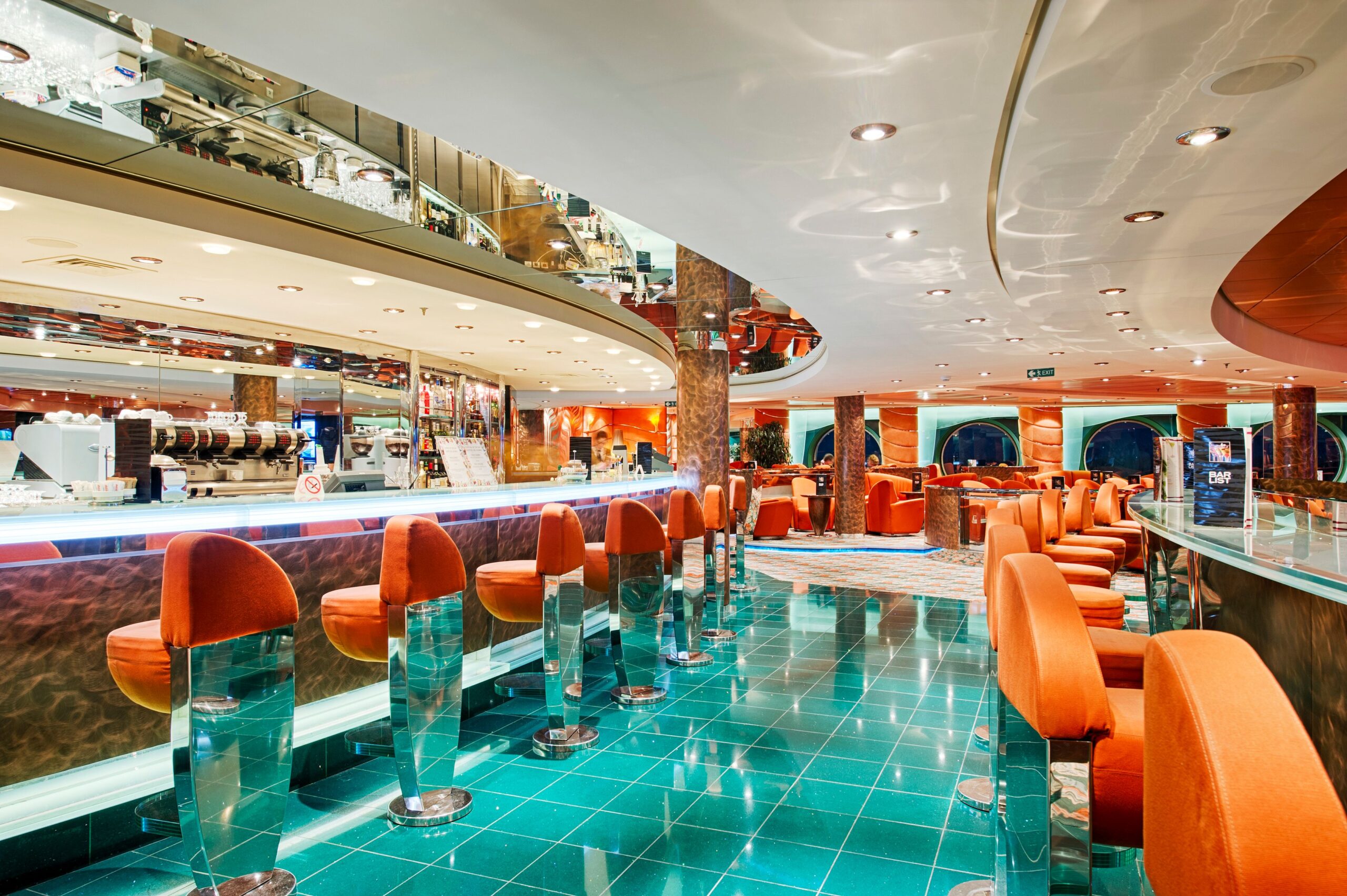 Crystal Lounge