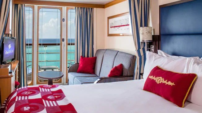 Cabine Deluxe com Vista Parcial para o Mar e Varanda