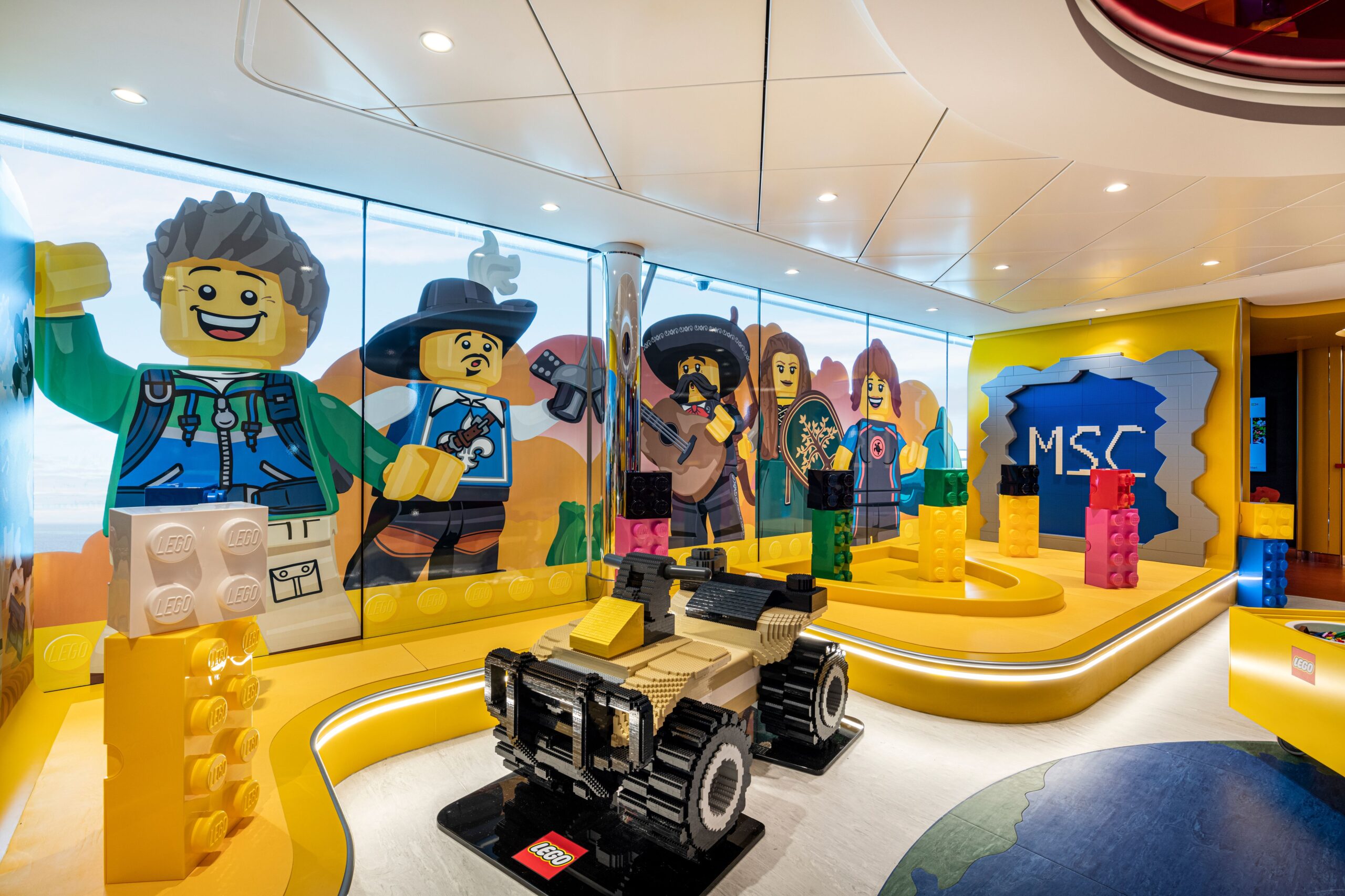 Mini Club Lego