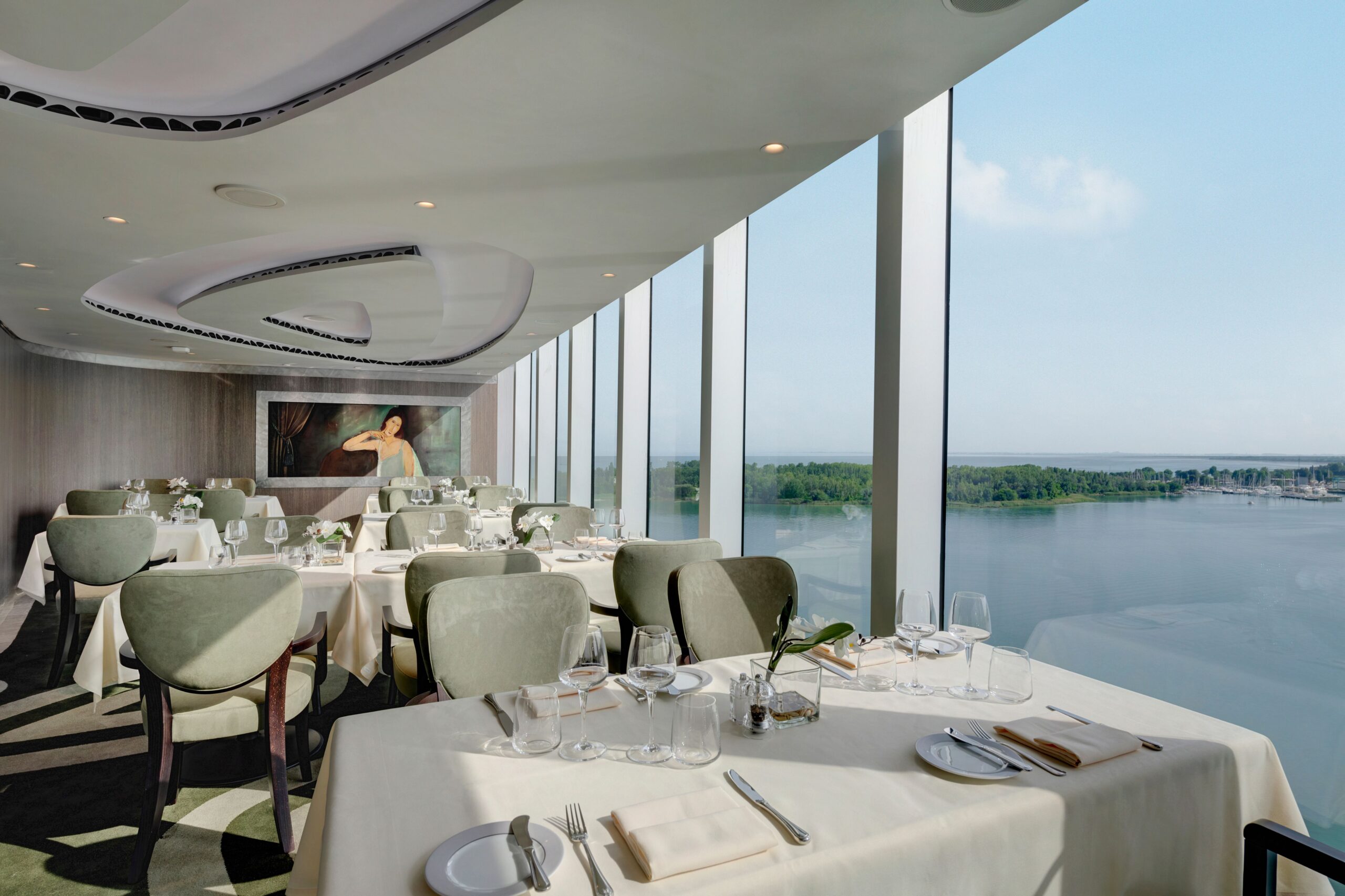 Restaurante MSC Yacht Club