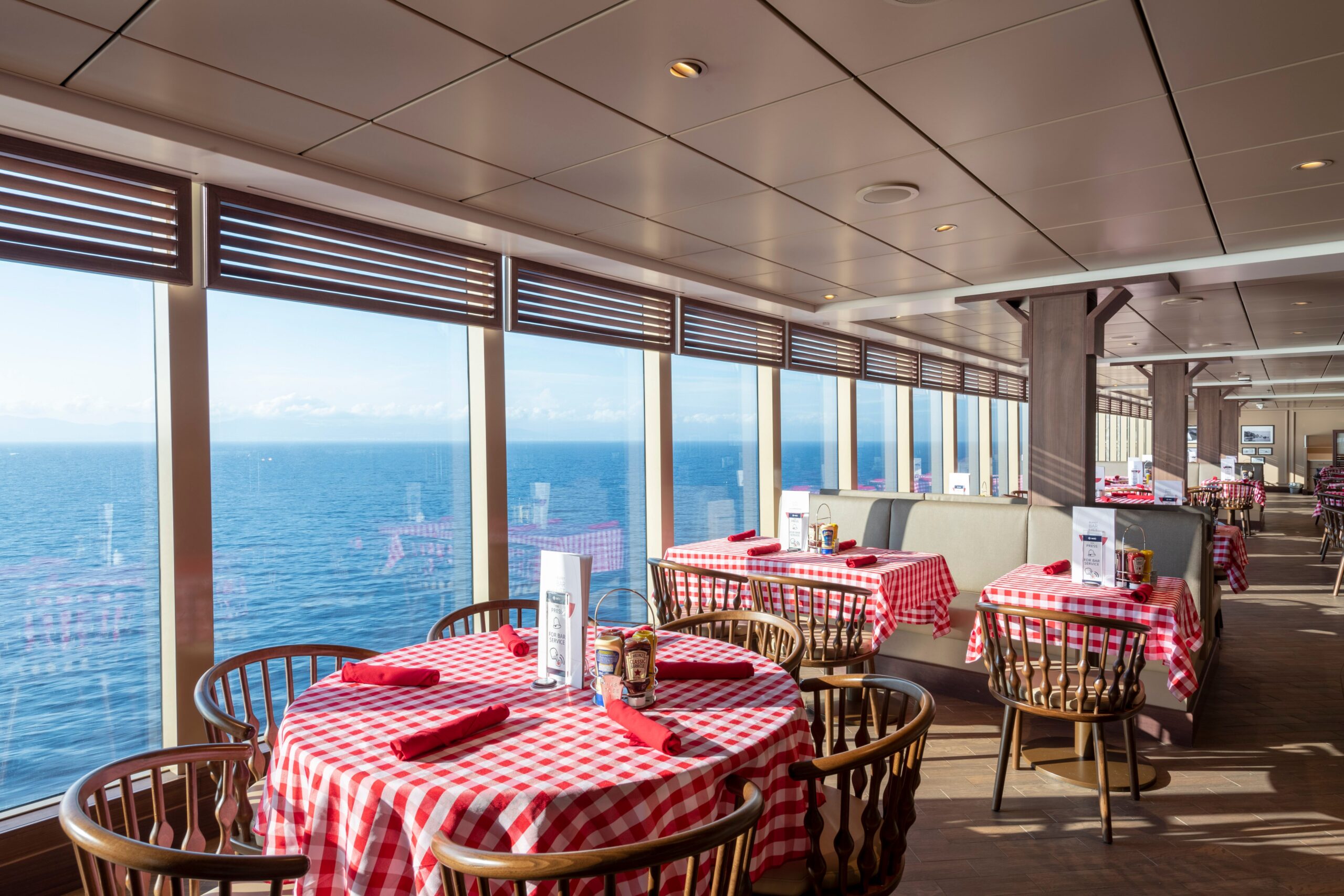 Buffet Ocean Point