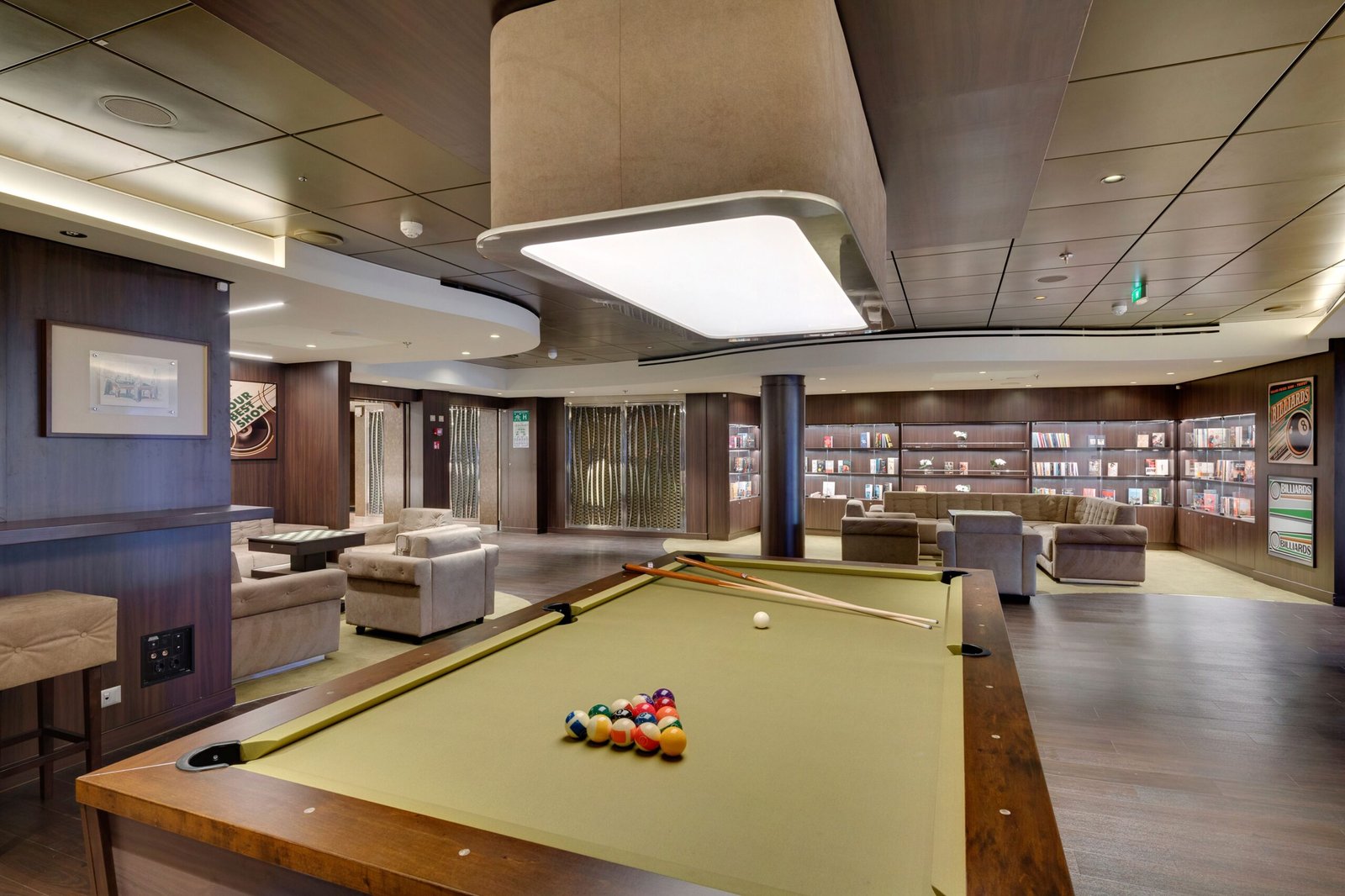 Biblioteca & Sala de Bilhar