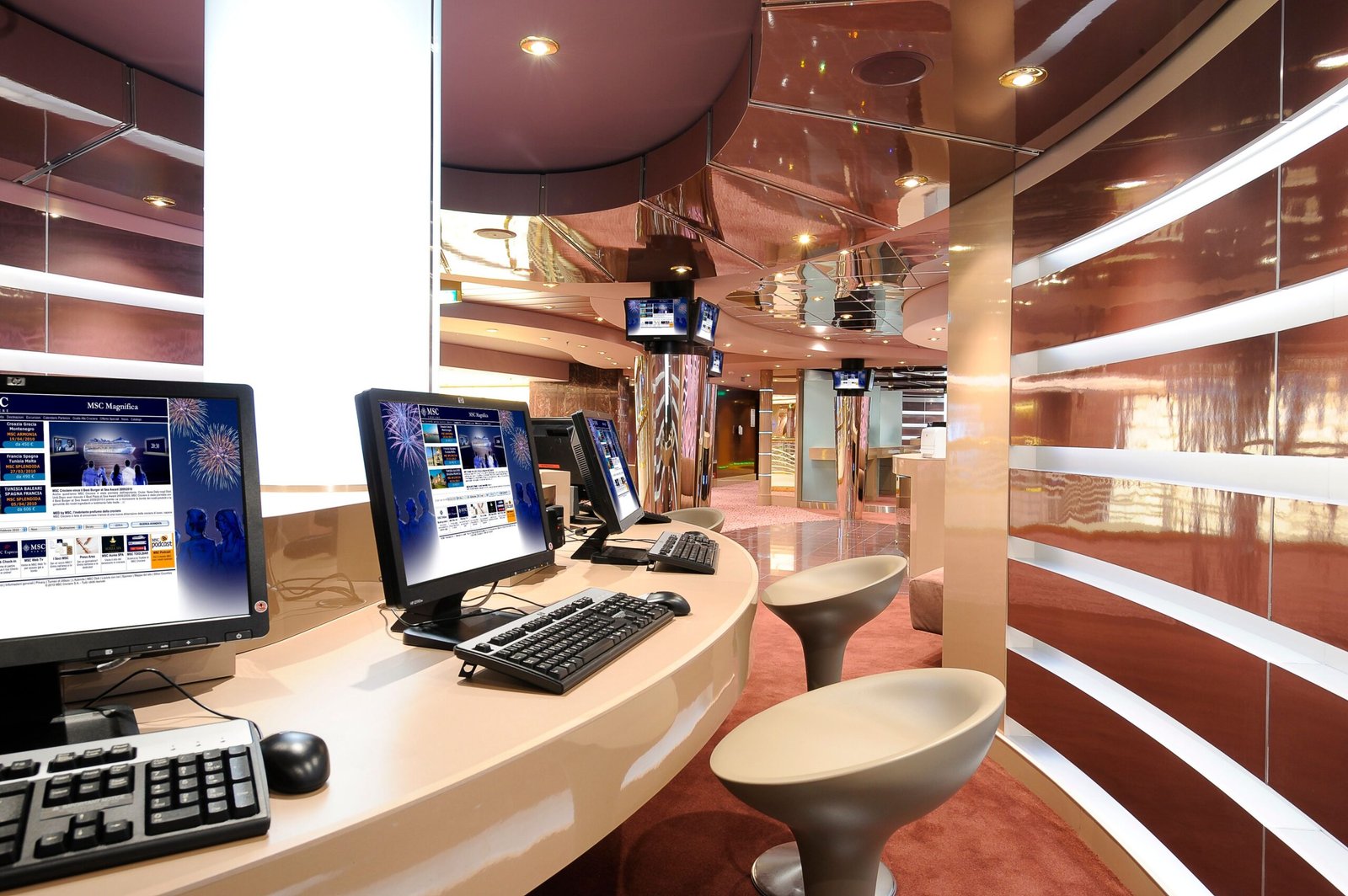 Cyber Cafe