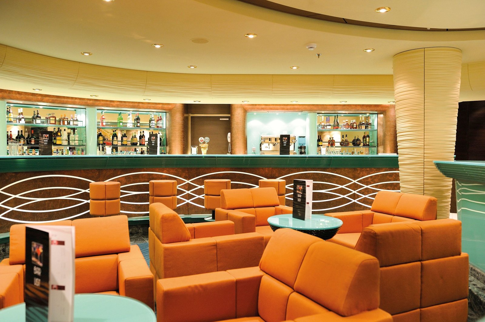 Fantasia Bar