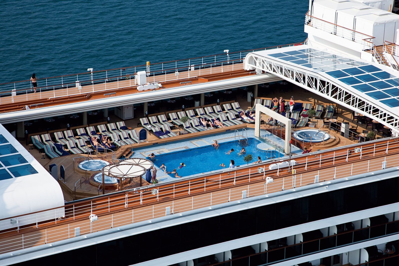 Lido Pool