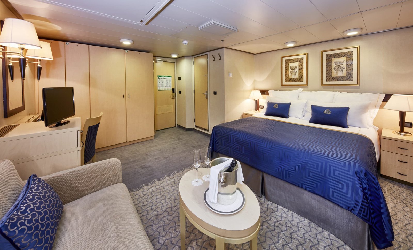Britannia Interna Deluxe