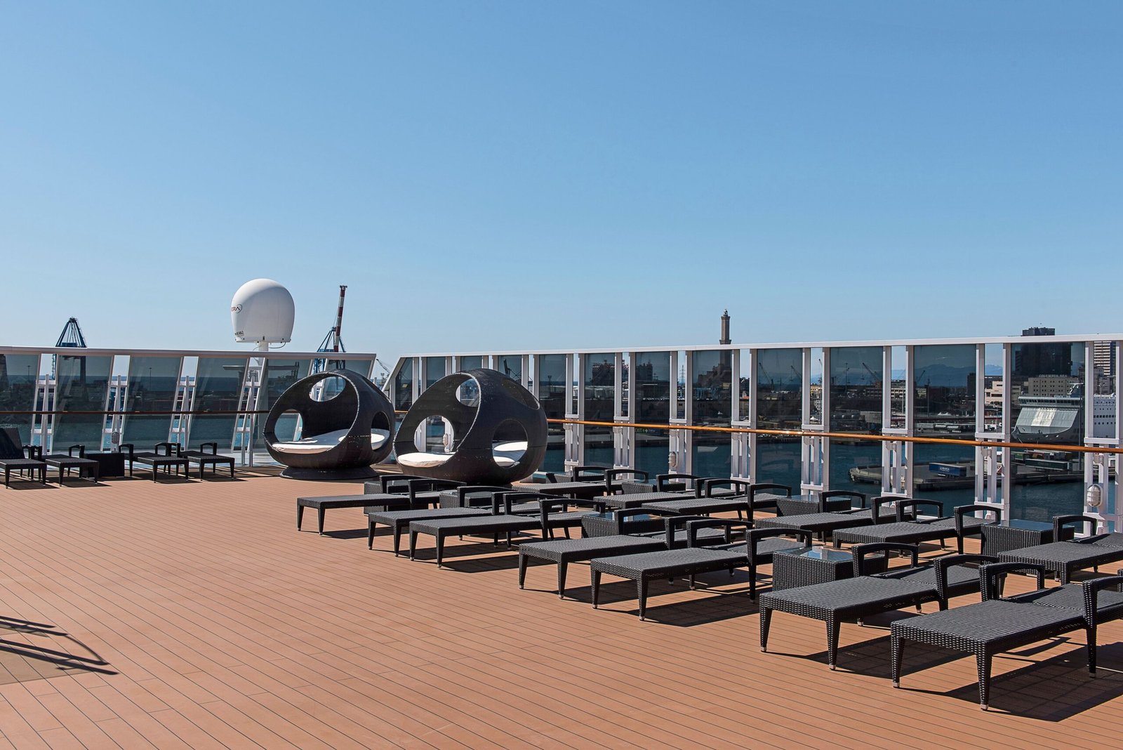 Top 13 Exclusive Solarium