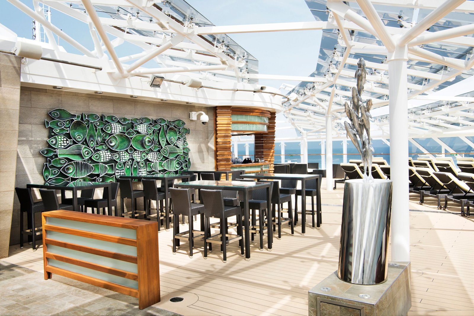 MSC Yacht Club Sundeck & Bar