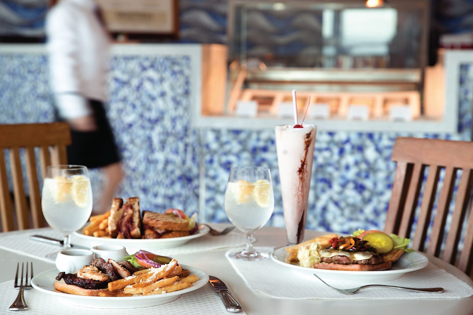 Waves Grill