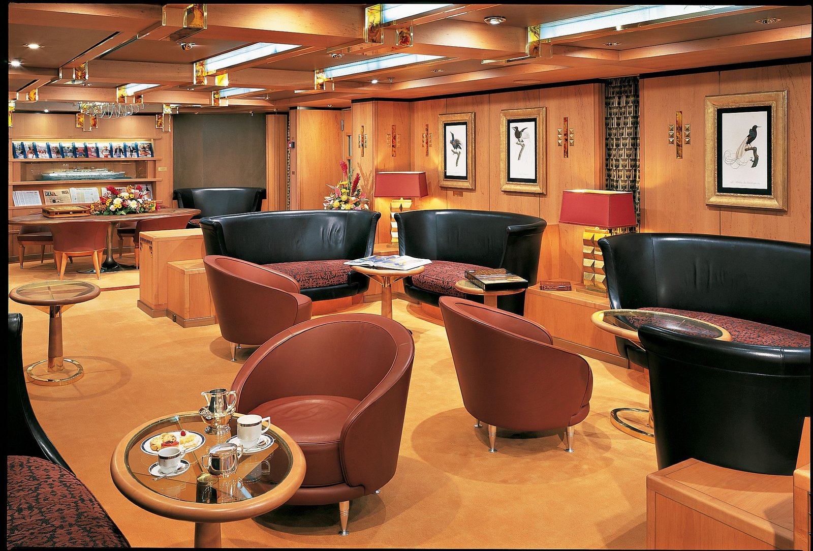 Explorer's Lounge